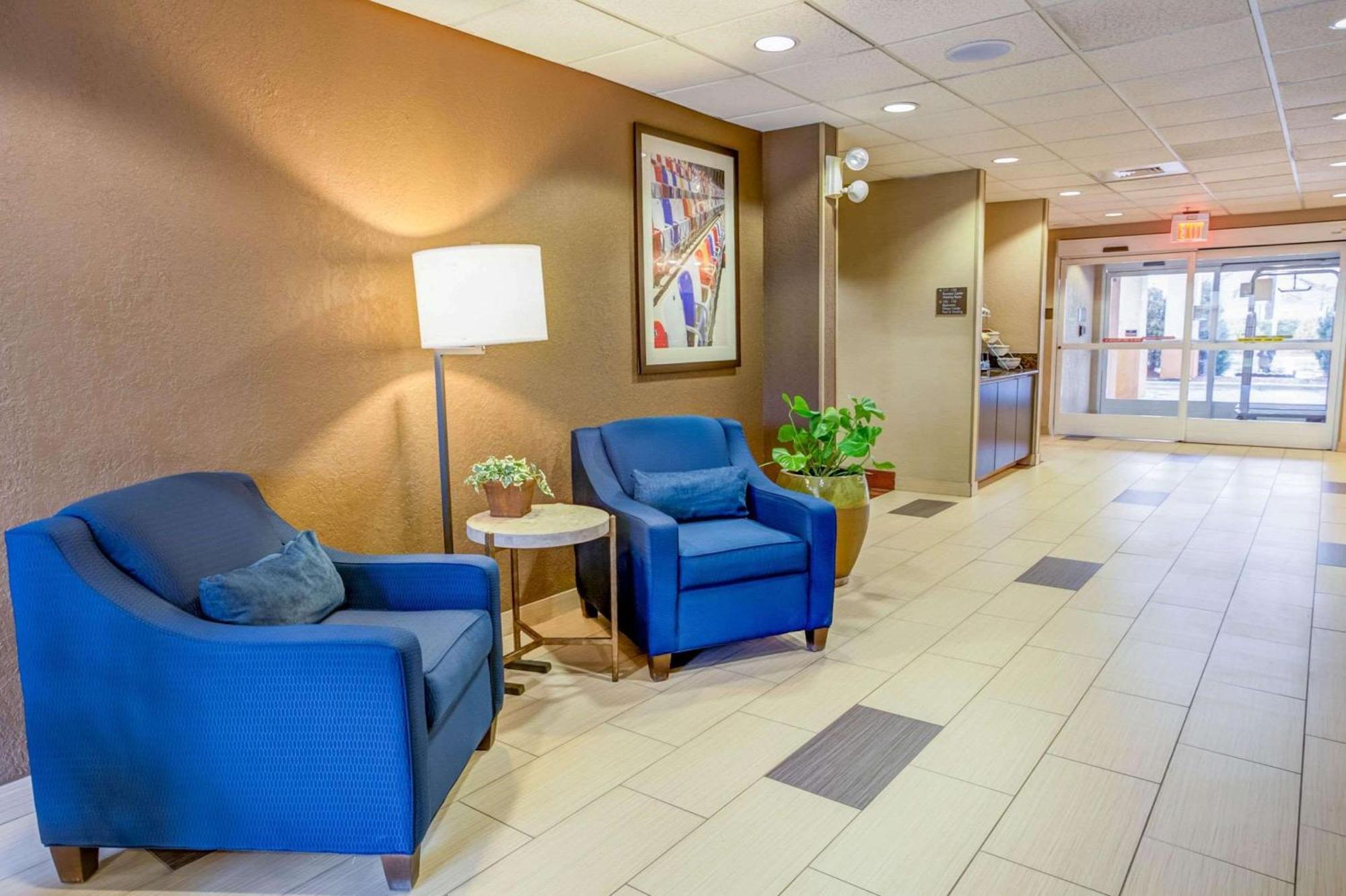 Comfort Suites Concord Mills Exterior foto
